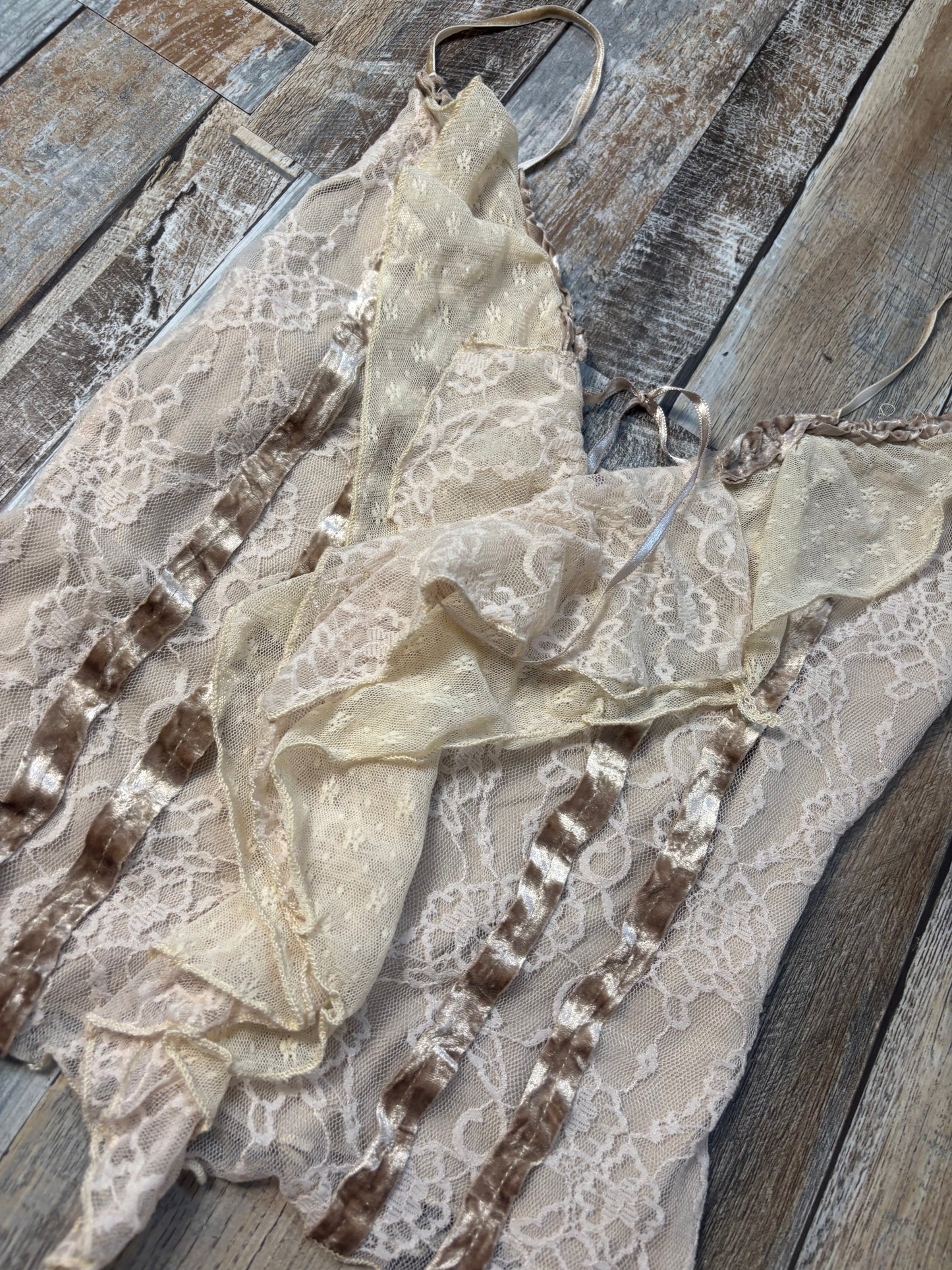 lace cream cami frill front river island size 8